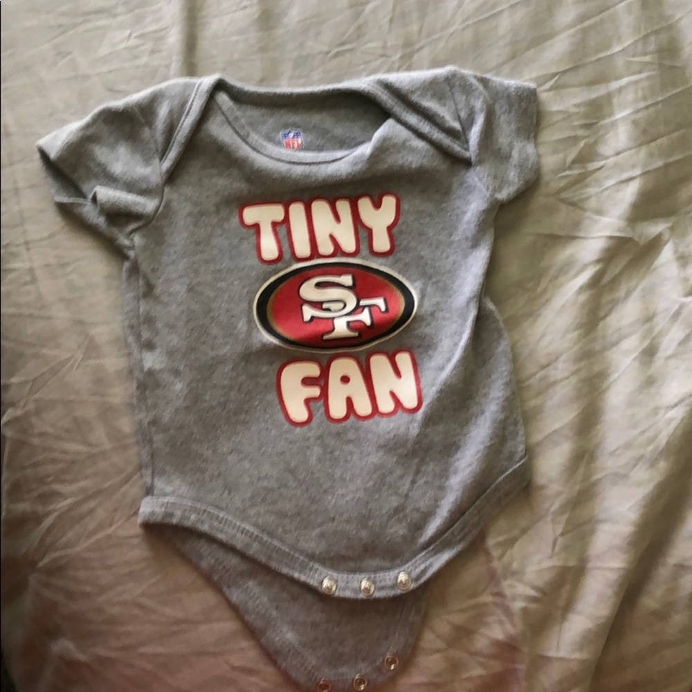 49ers onesie 3/6 months